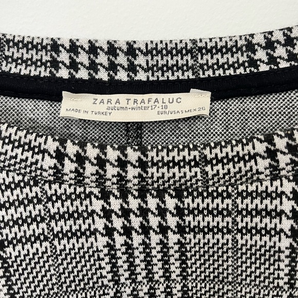 Zara Sweater - Picture 3 of 5